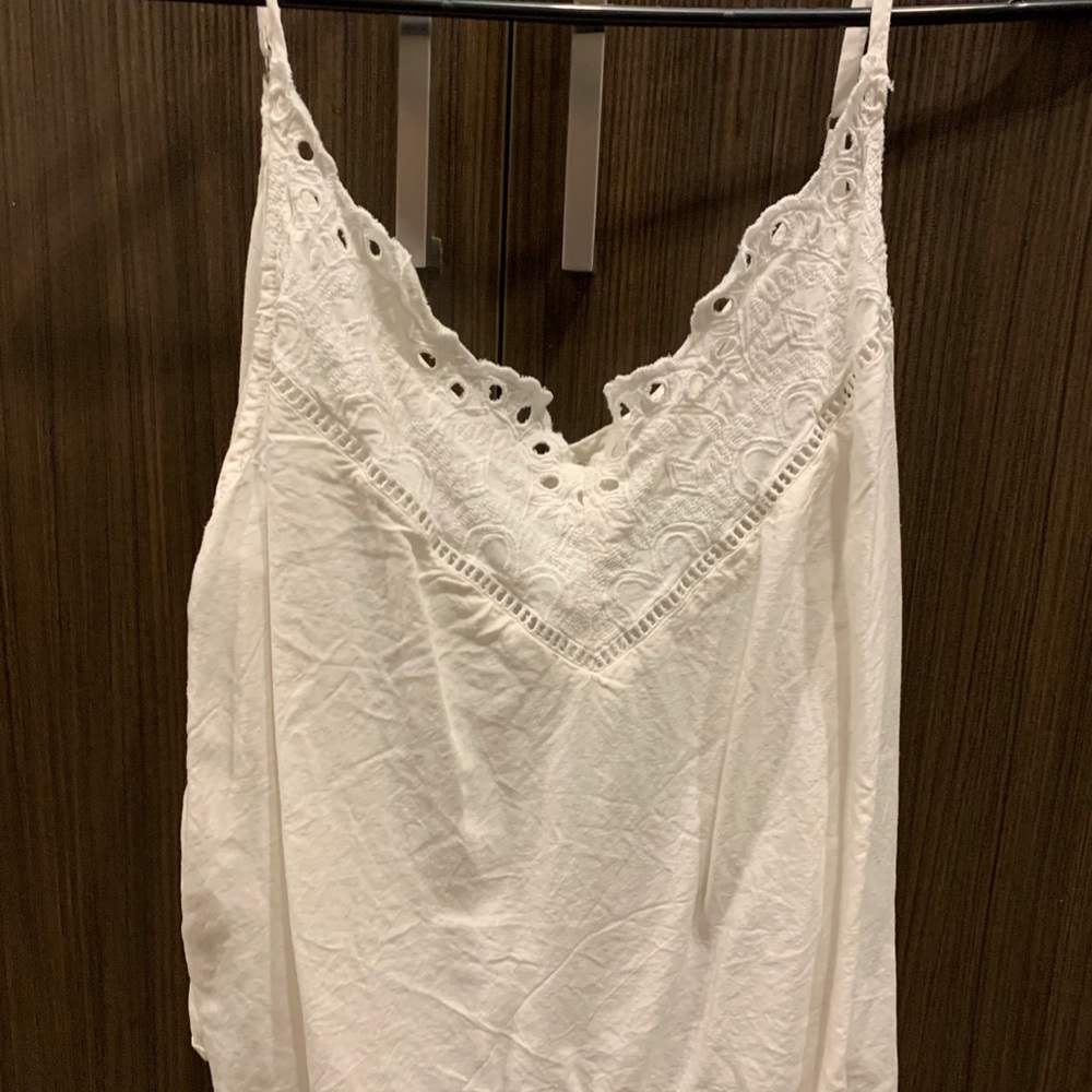 H&M LACE TANK TOP